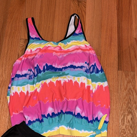 Bathing suit, two piece large - Picture 3 of 4